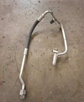 Chrysler PT Cruiser Air conditioning (A/C) pipe/hose