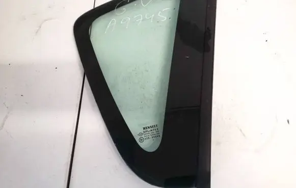 Renault Scenic II - Grand scenic II Rear side window as2