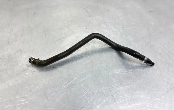 Mercedes-Benz S W221 Engine coolant pipe/hose A2215011725