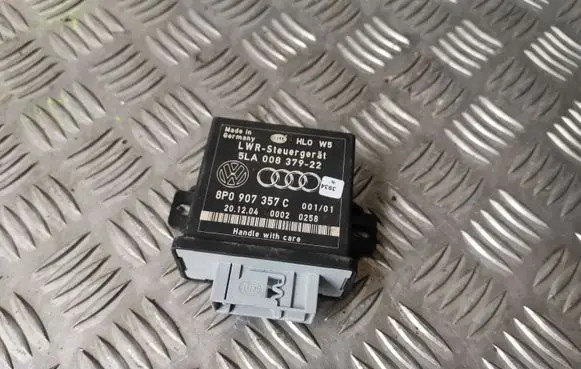 Audi A6 S6 C6 4F Light module LCM 8P0907357C 5LA00837922 5LA008379