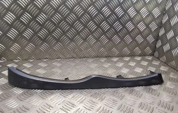 Under headlight/headlamp trim
