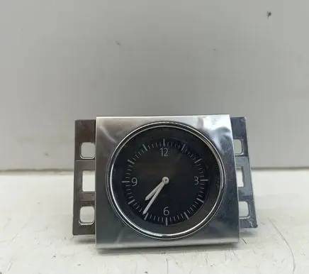 Volkswagen PASSAT B7 Clock 3AA919204