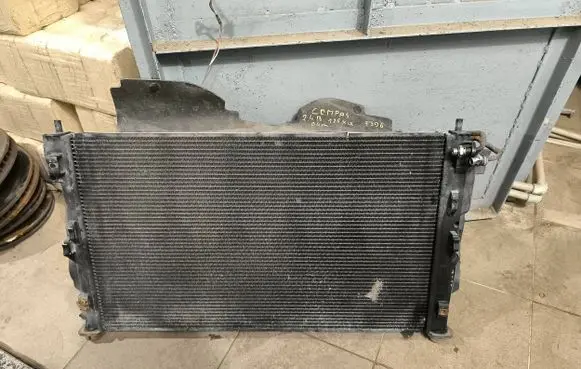 Jeep Compass Coolant radiator T615AB620294 05058615AB 83403