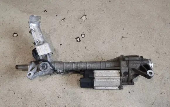 BMW 6 F12 F13 Steering rack 6852278