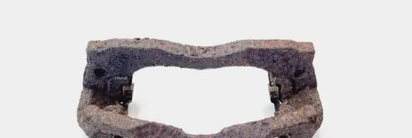 Iveco Daily 35 - 40.10 Front Brake Caliper Pad/Carrier 