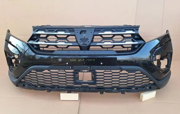 Dacia Sandero III Front bumper 620225509R