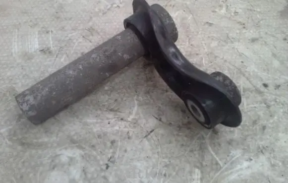 BMW X5 E53 Rear control arm