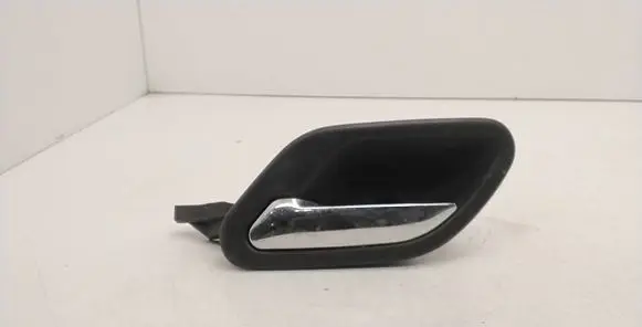 BMW 5 E39 Rear door interior handle 8226049