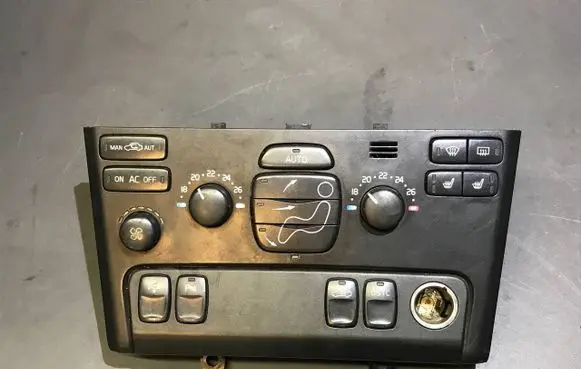 Volvo XC90 Climate control unit 8682734 03W13E M813AF00015