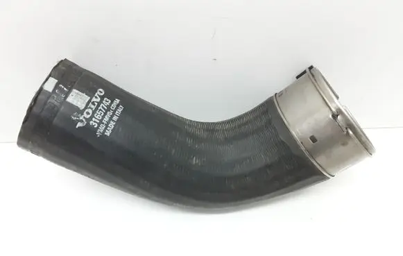 Intercooler hose/pipe