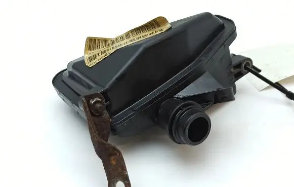 Chrysler 300 - 300C Intake resonator A6421400087 4010323A
