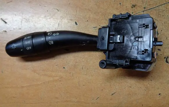 KIA Ceed Indicator stalk 934101H200