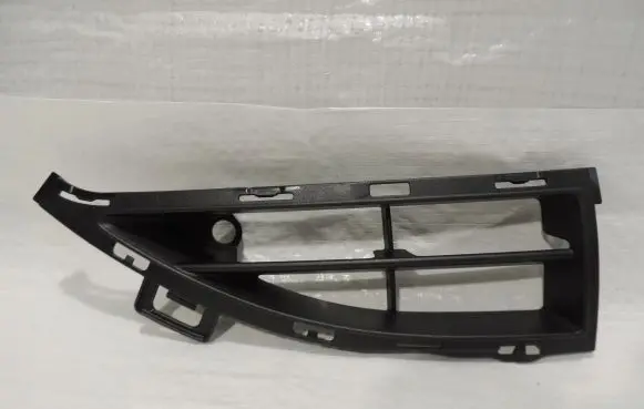 Opel Adam Front fog light trim/grill 13457167