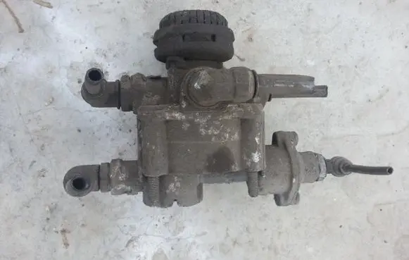 DAF 95 XF Front shock absorber actuator solenoid 