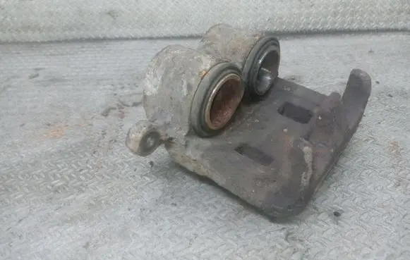 Subaru Forester SG Front brake caliper