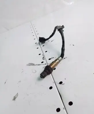 Mercedes-Benz E W211 Lambda probe sensor 0045120715