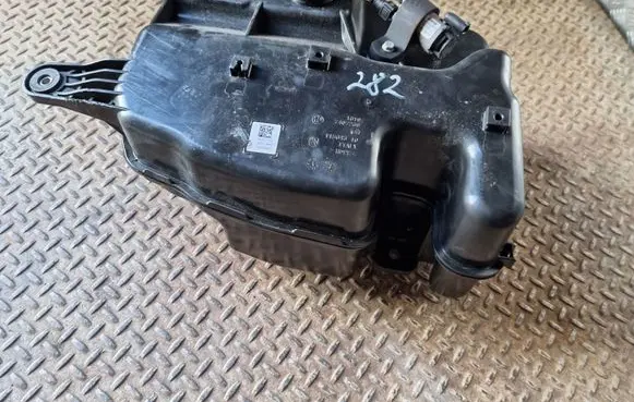 BMW 2 F22 F23 AdBlue liquid reservoir 7407239 7421234 7314006