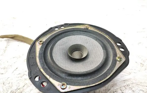 Subaru Forester SF Rear door speaker EAS12P492A 89151 MAX15W