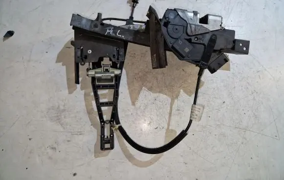 Ford C-MAX II Front door lock AM5AU21812CB