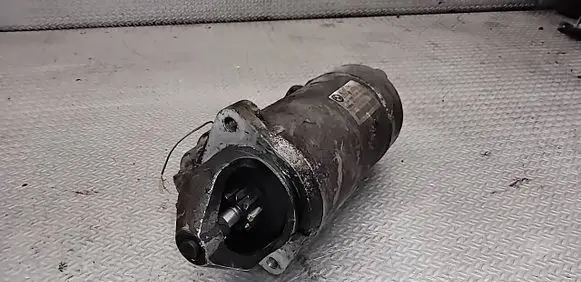 BMW 5 E39 Starter motor 2247391 63222005 E5820NAI04