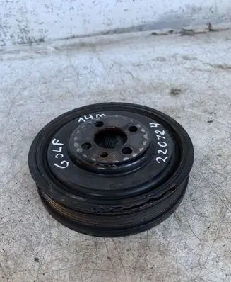 Volkswagen Golf VII Crankshaft pulley