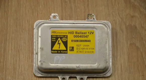 Opel Antara Headlight ballast module Xenon 
