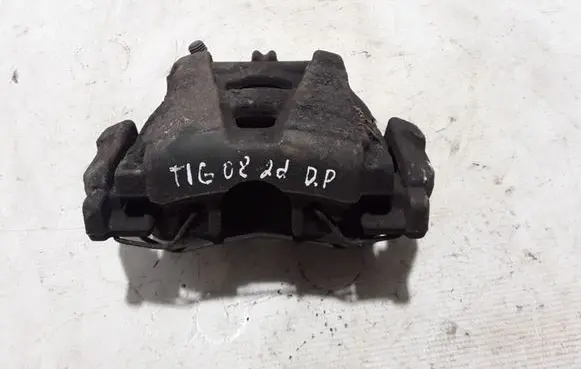 Volkswagen Tiguan Front brake caliper 5N0615124