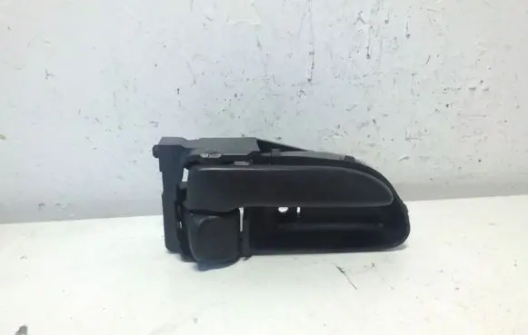 Subaru Impreza II Rear door interior handle