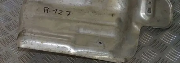 Skoda Octavia Mk2 (1Z) Exhaust heat shield 1K2423981E