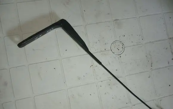Nissan Primastar Windshield/front glass wiper blade 80005697B