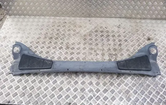 Ford Focus Wiper trim BM51A02216AF