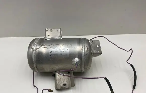 Volkswagen Phaeton Vacuum air tank 3D0616201