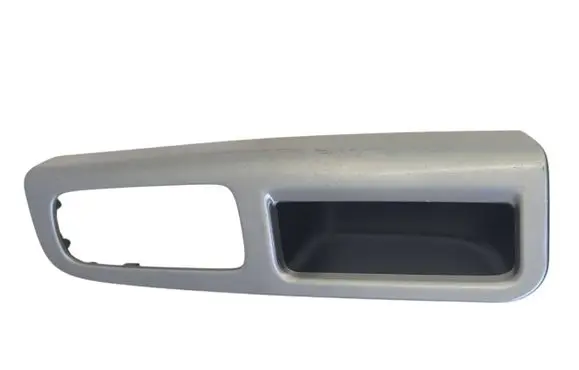 Volvo C30 Front door window switch trim 8663815