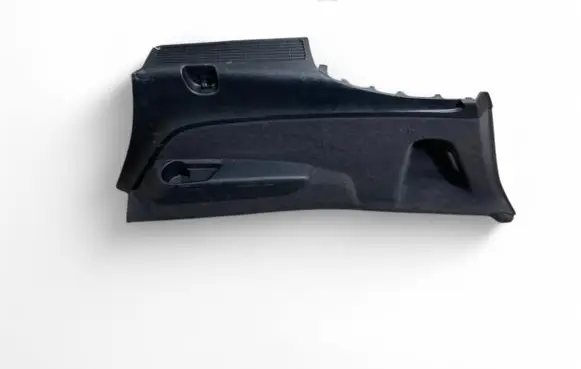 Audi Q7 4M Trunk/boot side trim panel 4M0863880C