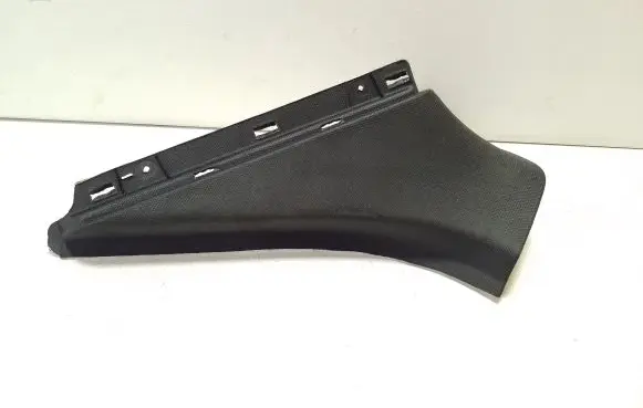 Audi e-tron (D)pillar trim (top) 4K4867246