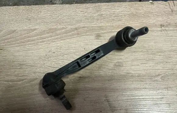 BMW 3 F30 F35 F31 Front anti-roll bar/stabilizer link 6785608