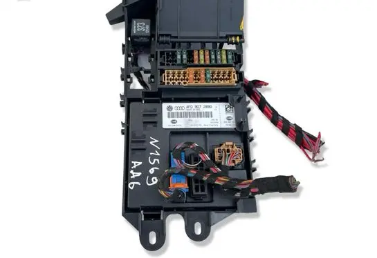 Audi A6 S6 C6 4F Comfort/convenience module 4F0910289G