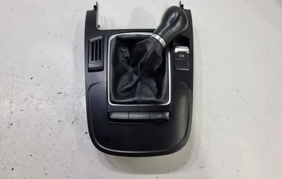 Audi Q5 SQ5 Gear shifter surround trim plastic 8K0864261 DL00002430