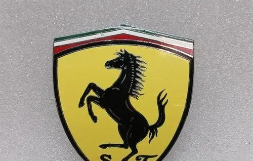 Ferrari California F149 Manufacturer badge logo/emblem 85118000
