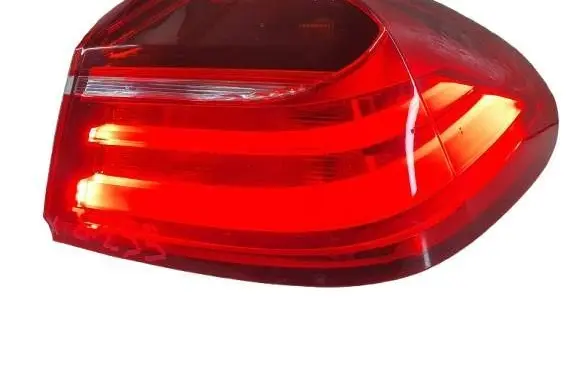 BMW X4 F26 Rear/tail lights 7331280