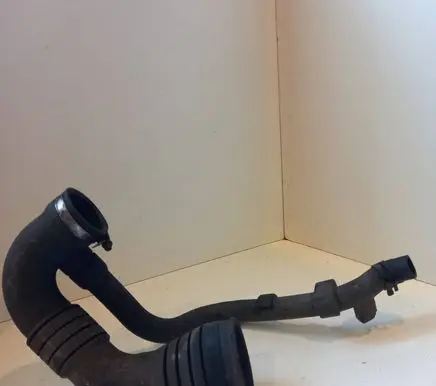 Intercooler hose/pipe