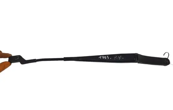 Volkswagen Golf V Front wiper blade arm 1Q1955409