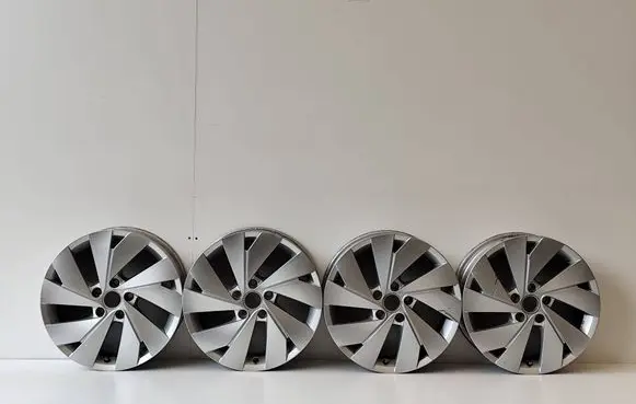 Volkswagen Golf VIII R17 alloy rim 5H0601025B