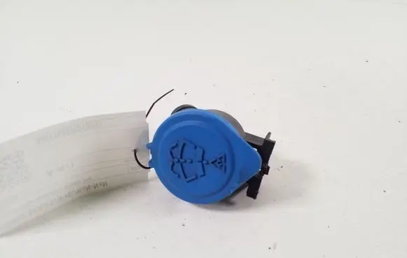 BMW 2 F46 other engine part 7301629