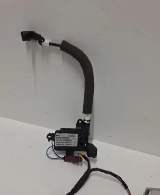 BMW 3 E90 E91 Tailgate boot lock/latch motor 