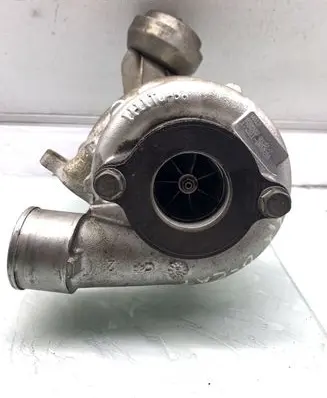 Toyota Corolla Verso E121 Turbo 05090301527
