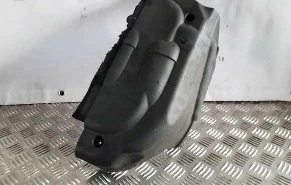 BMW X3 E83 Engine cover (trim) 14389710