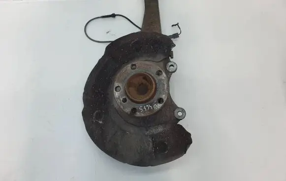 BMW 7 F01 F02 F03 F04 Front wheel hub spindle knuckle