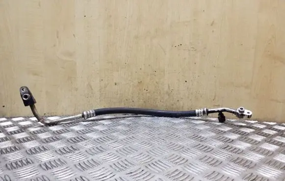 Subaru Legacy Air conditioning (A/C) pipe/hose
