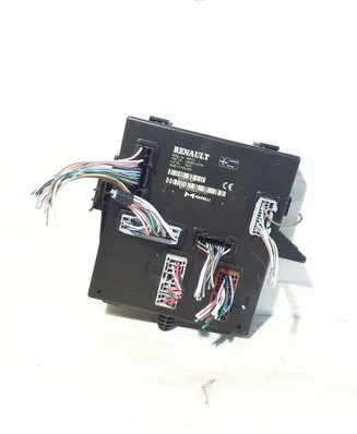 Dacia Sandero III Comfort/convenience module 284B16133R